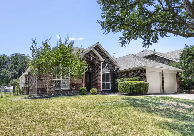 Photo 2 of Single family home for sale at 3632 Stone Creek Ln S, Fort Worth, TX 76137 | MLS# 21360635 | Listing updated on 2026-09-14