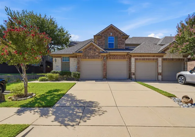 Photo 1 of Townhouse for sale at 1724 Brookview Dr, Carrollton, TX 75007 | MLS# 21366135 | Listing updated on 2026-09-21