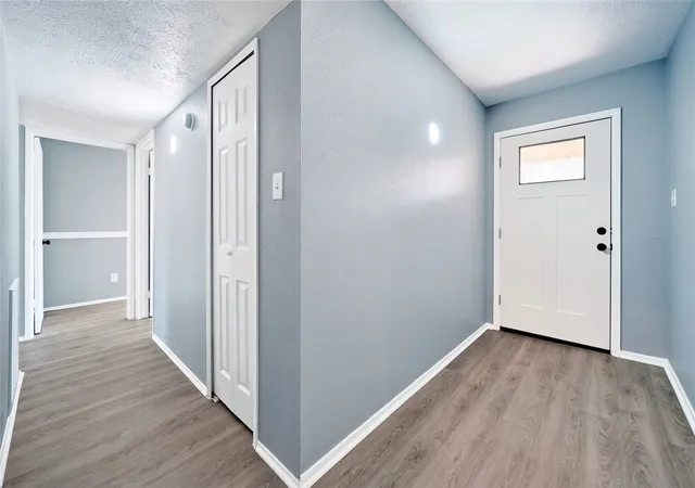 Photo 3 of Single family home for sale at 524 Woodcrest Wy, Forney, TX 75126 | MLS# 21365624 | Listing updated on 2026-09-23