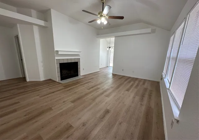Photo 2 of Sale Pending at 8507 Gatlinburg Dr, Fort Worth, TX 76123 | MLS# 21365656 | Listing updated on 2026-09-08