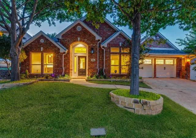 Photo 1 of Single family home for sale at 2804 Whitetail Ct, Mc Kinney, TX 75072 | MLS# 21366401 | Listing updated on 2026-09-10