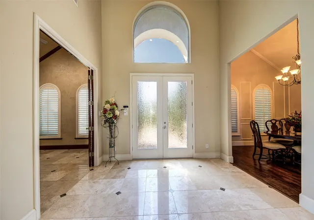 Photo 2 of Single family home for sale at 101 Boisenberry Dr, Garland, TX 75044 | MLS# 21364277 | Listing updated on 2026-10-07
