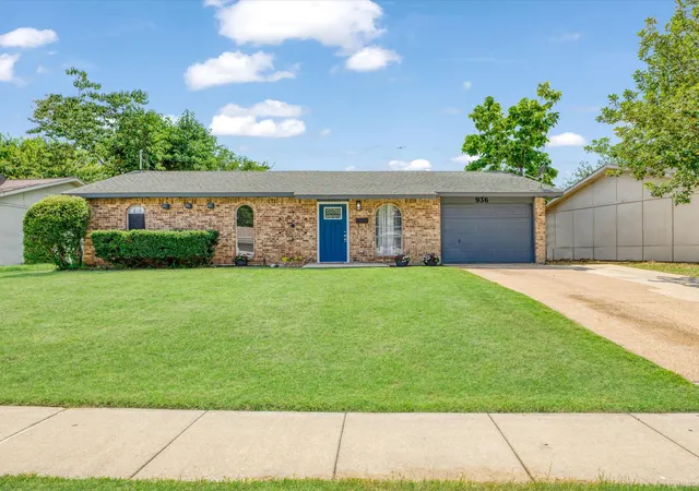 Photo 3 of Single family home for sale at 936 Elmwood Dr, Lewisville, TX 75067 | MLS# 21366107 | Listing updated on 2026-09-10
