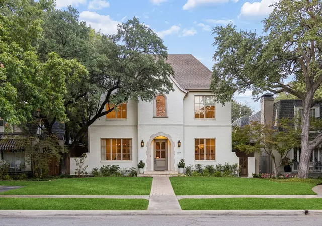 Photo 2 of Mansion for sale at 4448 Mockingbird Pkwy, University Park, TX 75205 | MLS# 21366639 | Listing updated on 2026-09-13