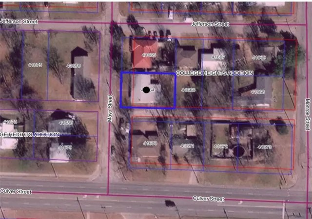 Photo 4 of Single family home for sale at 2602 Mayo St, Commerce, TX 75428 | MLS# 21348843 | Listing updated on 2026-09-26