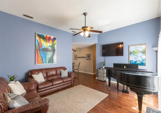 Photo 4 of Sale Pending at 3934 Wake Forest Ln, Abilene, TX 79602 | MLS# 21362765 | Listing updated on 2026-09-08