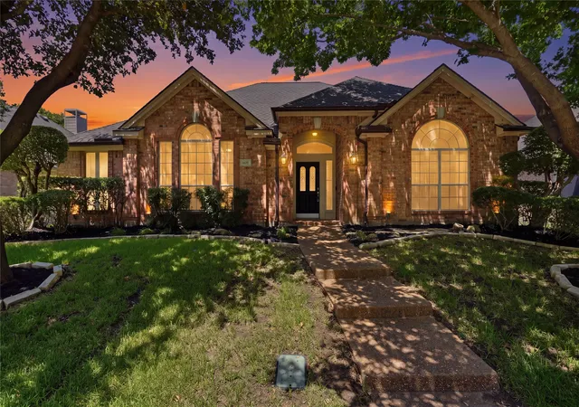 Photo 3 of Single family home for sale at 1432 Lone Star Ct, Allen, TX 75013 | MLS# 21366672 | Listing updated on 2026-09-20