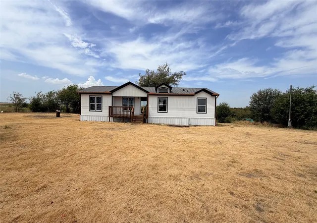 Photo 1 of Manufactured home for sale at 716 Coyote Trl, Rhome, TX 76078 | MLS# 21366683 | Listing updated on 2026-09-12