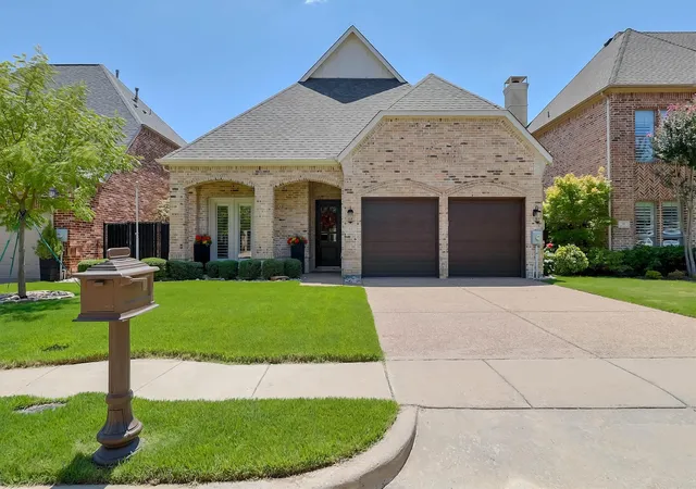 Photo 1 of Sale Pending at 45 Secluded Pond Dr, Frisco, TX 75034 | MLS# 21366550 | Listing updated on 2026-09-15