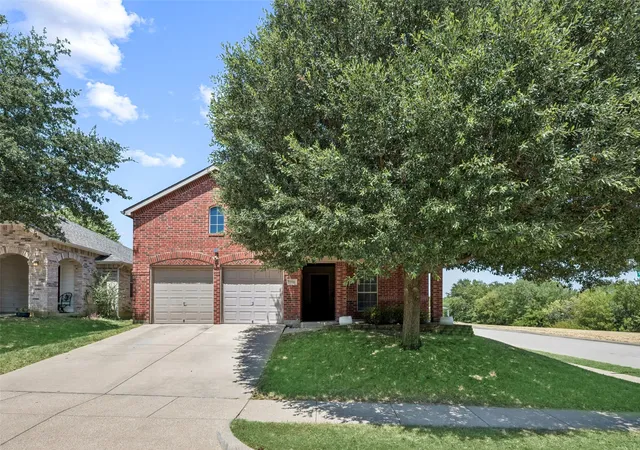 Photo 1 of Sale Pending at 3725 Lazy River Ranch Rd, Fort Worth, TX 76262 | MLS# 21365374 | Listing updated on 2026-09-11