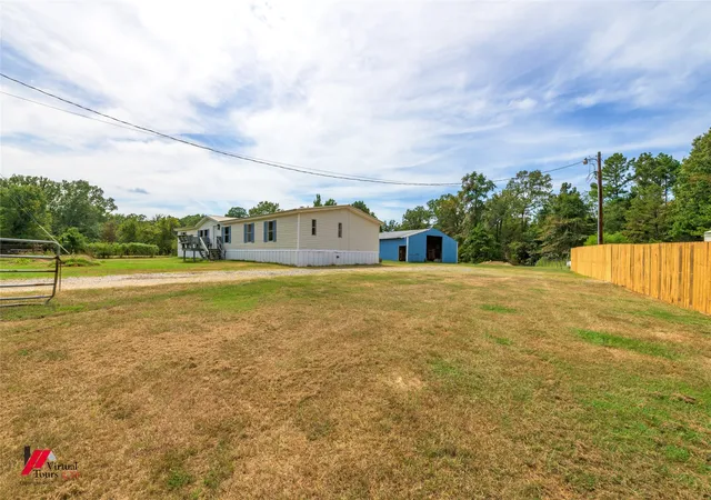 Photo 3 of Manufactured home for sale at 8238 Blanchard Furrh, Shreveport, LA 71107 | MLS# 21364726 | Listing updated on 2026-09-11