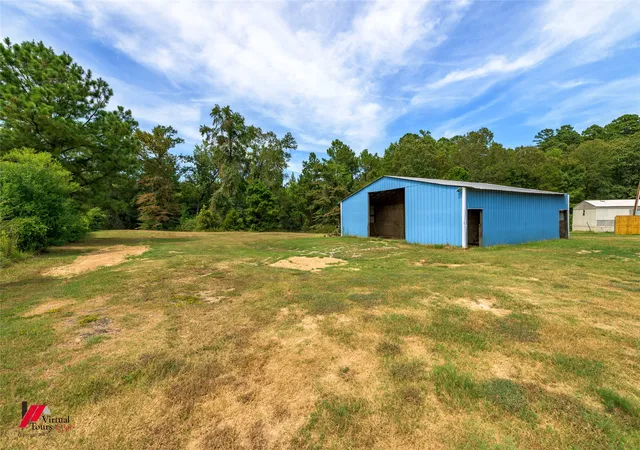Photo 4 of Manufactured home for sale at 8238 Blanchard Furrh, Shreveport, LA 71107 | MLS# 21364726 | Listing updated on 2026-09-11