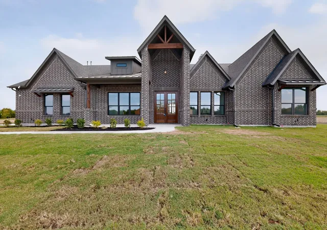 Photo 2 of Single family home for sale at 5410 Sunset Rd, Caddo Mills, TX 75135 | MLS# 21366497 | Listing updated on 2026-09-13