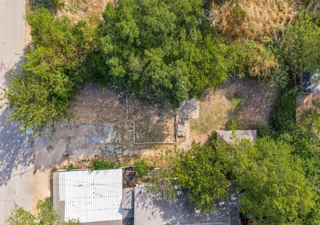 Photo 2 of Land for sale at 2706 Prosperity Ave, Dallas, TX 75216 | MLS# 21365552 | Listing updated on 2026-09-14