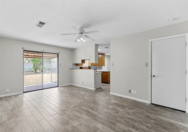 Photo 3 of Sale Pending at 509 Nw Renfro St, Burleson, TX 76028 | MLS# 21364180 | Listing updated on 2026-10-04