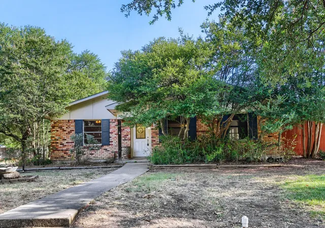 Photo 1 of Single family home for sale at 1309 Whitehall Dr, Plano, TX 75023 | MLS# 21366873 | Listing updated on 2026-09-11