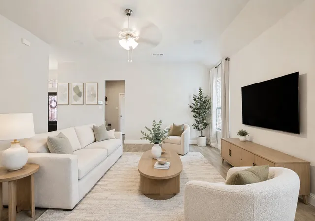 Photo 3 of Single family home for sale at 617 Mesquite Grove Rd, Midlothian, TX 76065 | MLS# 21366867 | Listing updated on 2026-09-30