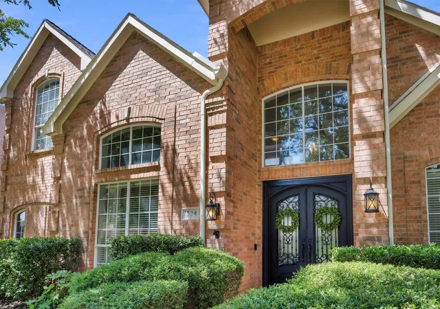 Photo 2 of Sale Pending at 1324 Coral Dr, Coppell, TX 75019 | MLS# 21366561 | Listing updated on 2026-10-01