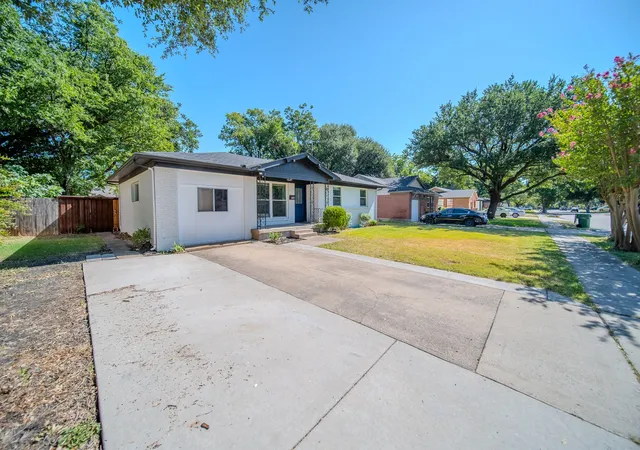 Photo 2 of Sale Pending at 2901 Maple Dr, Garland, TX 75042 | MLS# 21366707 | Listing updated on 2026-09-08
