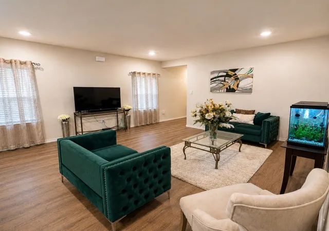 Photo 3 of Sale Pending at 917 Sunrise Ln, Royse City, TX 75189 | MLS# 21366896 | Listing updated on 2026-09-15