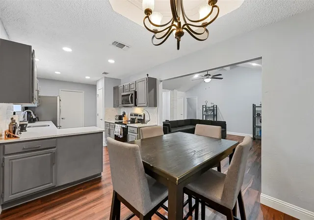 Photo 3 of Single family home for sale at 2530 Seven Hills Dr, Grand Prairie, TX 75052 | MLS# 21364901 | Listing updated on 2026-09-15