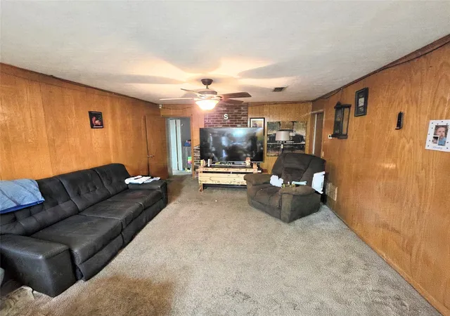 Photo 3 of Single family home for sale at 309 Decatur St, Bowie, TX 76230 | MLS# 21366015 | Listing updated on 2026-10-04