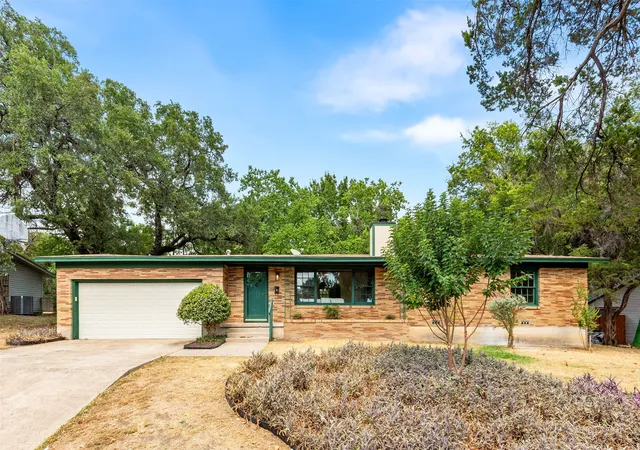 Photo 1 of Single family home for sale at 4601 Robinwood Dr, Waco, TX 76708 | MLS# 21366942 | Listing updated on 2026-09-09