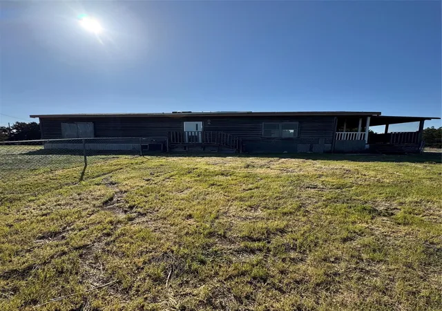 Photo 3 of Land for sale at 910 Star Dr, Granbury, TX 76049 | MLS# 21363228 | Listing updated on 2026-09-10