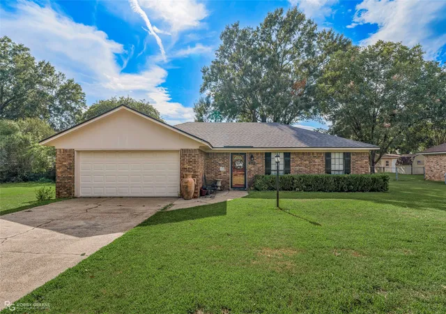 Photo 1 of Single family home for sale at 4614 Parkridge Dr, Benton, LA 71006 | MLS# 21366994 | Listing updated on 2026-09-10