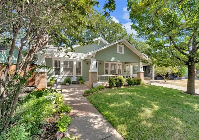 Photo 3 of Single family home for sale at 4532 Pershing Ave, Fort Worth, TX 76107 | MLS# 21363076 | Listing updated on 2026-09-12