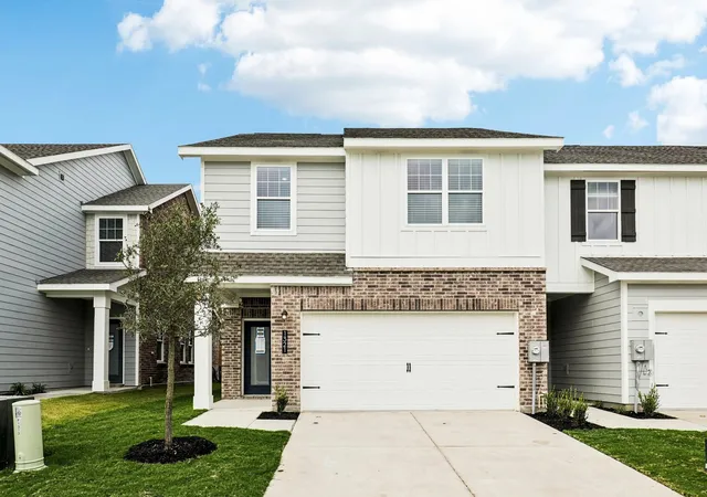 Photo 1 of Townhouse for sale at 1513 Lake Alpine Trl, Anna, TX 75409 | MLS# 21367161 | Listing updated on 2026-10-07
