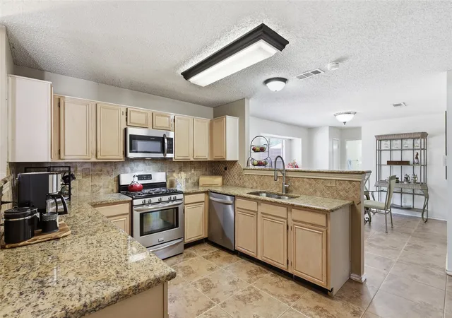 Photo 3 of Sale Pending at 2701 Vistaview Dr, Corinth, TX 76210 | MLS# 21358635 | Listing updated on 2026-10-05