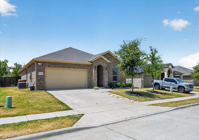 Photo 3 of Single family home for sale at 3008 Redwood St, Anna, TX 75409 | MLS# 21366833 | Listing updated on 2026-09-19