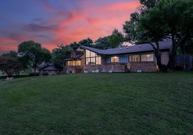 Photo 3 of Single family home for sale at 1729 Boca Chica Dr, Dallas, TX 75232 | MLS# 21367290 | Listing updated on 2026-10-03