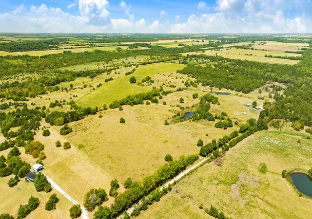 Photo 4 of Sale Pending at 000 Cr 26050, Roxton, TX 75477 | MLS# 21367337 | Listing updated on 2026-09-10