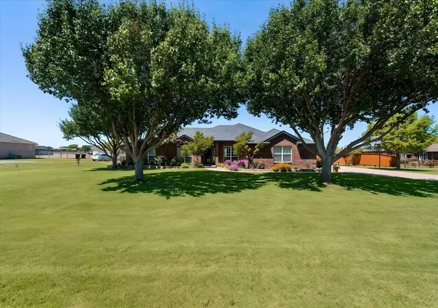 Photo 1 of Single family home for sale at 11005 Flores Trl, Crowley, TX 76036 | MLS# 21367182 | Listing updated on 2026-09-14