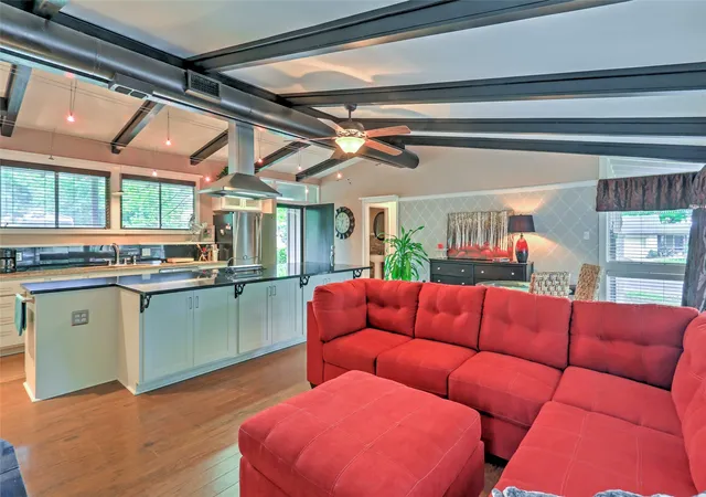 Photo 1 of Single family home for sale at 306 E Pine, Winnsboro, TX 75494 | MLS# 21367444 | Listing updated on 2026-09-12