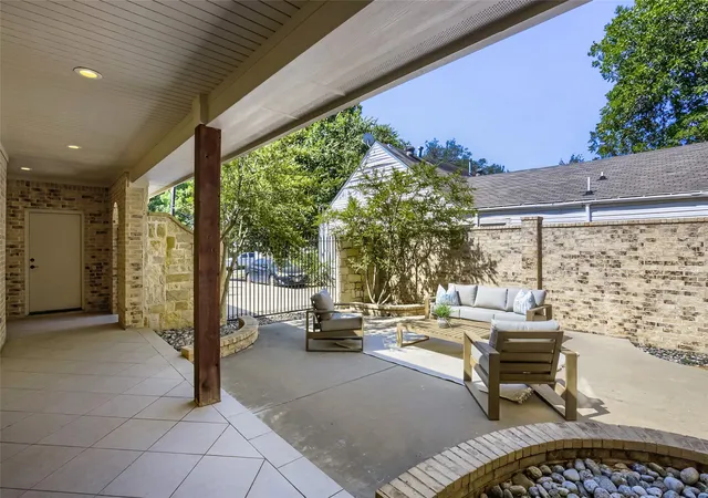 Photo 3 of Single family home for sale at 6335 Vanderbilt Ave, Dallas, TX 75214 | MLS# 21367516 | Listing updated on 2026-09-13