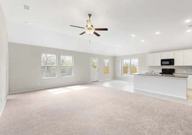 Photo 3 of Single family home for sale at 210 Lindenwood Ave, Melissa, TX 75454 | MLS# 21367544 | Listing updated on 2026-09-13