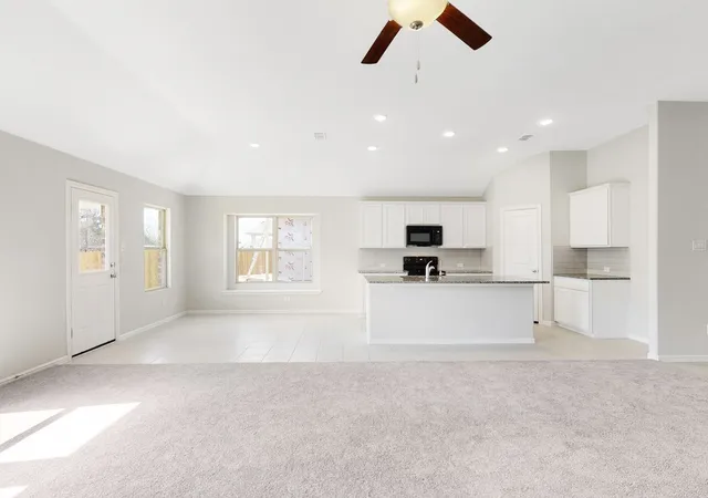 Photo 3 of Single family home for sale at 210 Lindenwood Ave, Melissa, TX 75454 | MLS# 21367544 | Listing updated on 2026-09-13