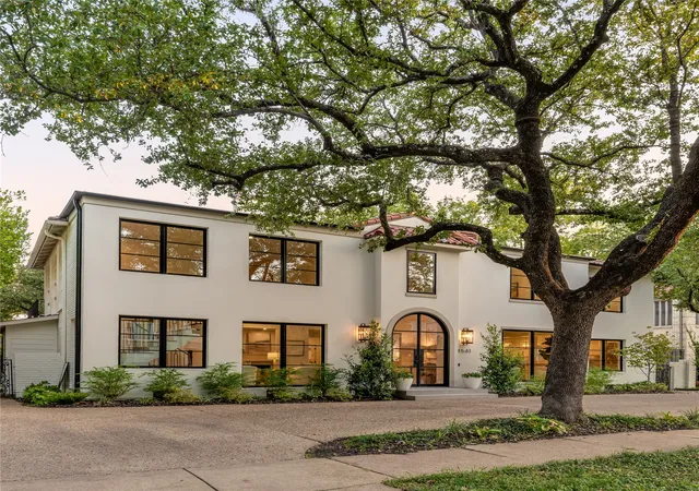 Photo 2 of Mansion for sale at 4541 Westway Ave, Highland Park, TX 75205 | MLS# 21367395 | Listing updated on 2026-09-13