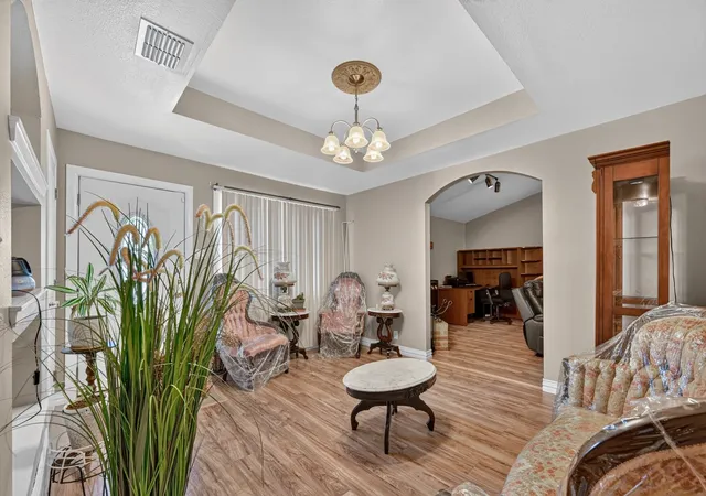 Photo 3 of Single family home for sale at 3532 Edgebrook Dr, Mesquite, TX 75150 | MLS# 21358882 | Listing updated on 2026-09-23