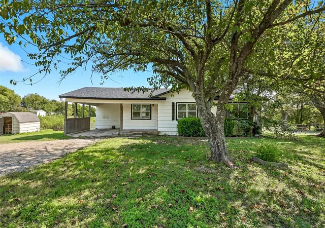 Photo 1 of Single family home for sale at 1166 N Business Hwy 78, Blue Ridge, TX 75424 | MLS# 21367731 | Listing updated on 2026-09-11