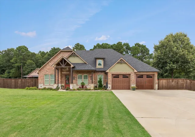 Photo 3 of Single family home for sale at 172 Heather Ln, Diana, TX 75640 | MLS# 21367804 | Listing updated on 2026-09-16