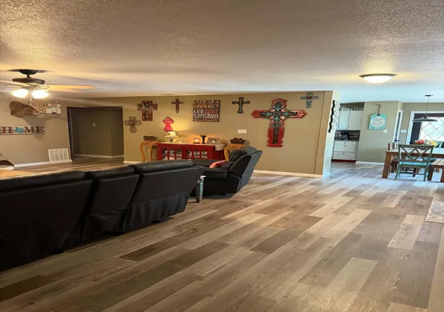 Photo 3 of Sale Pending at 210 Vz County Road 2722, Mabank, TX 75147 | MLS# 21367813 | Listing updated on 2026-09-22