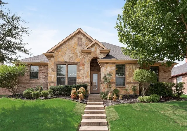 Photo 1 of Single family home for sale at 1201 Northwood Ln, Royse City, TX 75189 | MLS# 21367200 | Listing updated on 2026-09-12