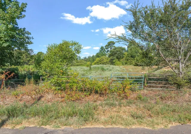 Photo 1 of Land for sale at Tbd Cr 4568, Winnsboro, TX 75494 | MLS# 21367935 | Listing updated on 2026-09-11