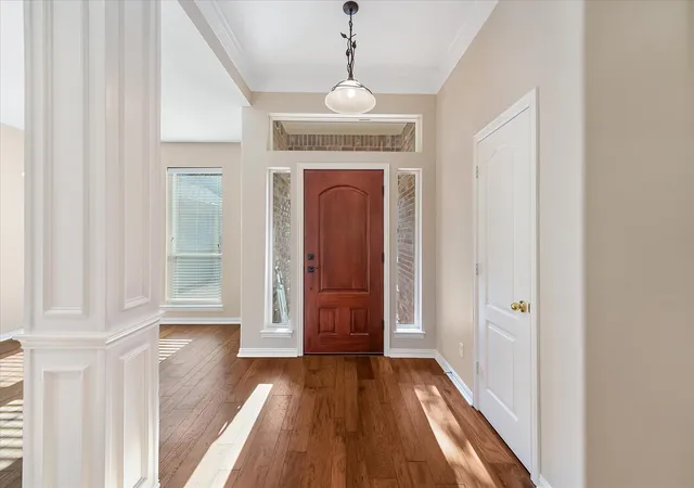 Photo 4 of Single family home for sale at 2817 Naples Dr, Hurst, TX 76054 | MLS# 21363511 | Listing updated on 2026-09-13