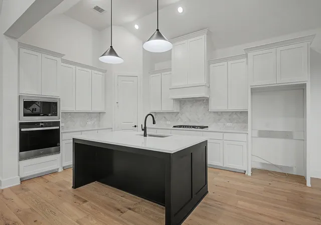 Photo 4 of Single family home for sale at 3123 Bexar St, Rockwall, TX 75032 | MLS# 21366582 | Listing updated on 2026-09-12