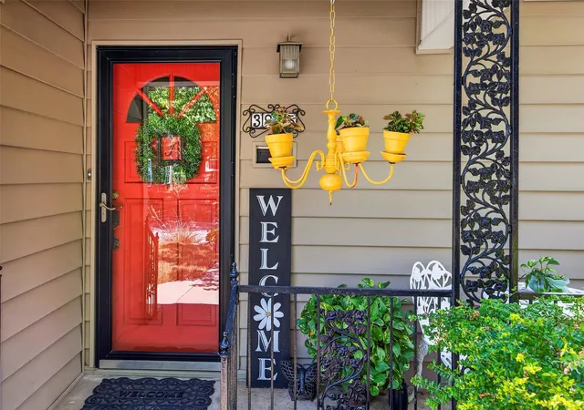Photo 3 of Single family home for sale at 3905 Linden Ave, Fort Worth, TX 76107 | MLS# 21367688 | Listing updated on 2026-09-27